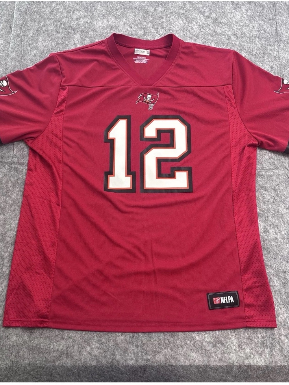 NFL Team Apparel Tampa Bay Buccaneers Tom Brady #12 Jersey Men's 2XL Red